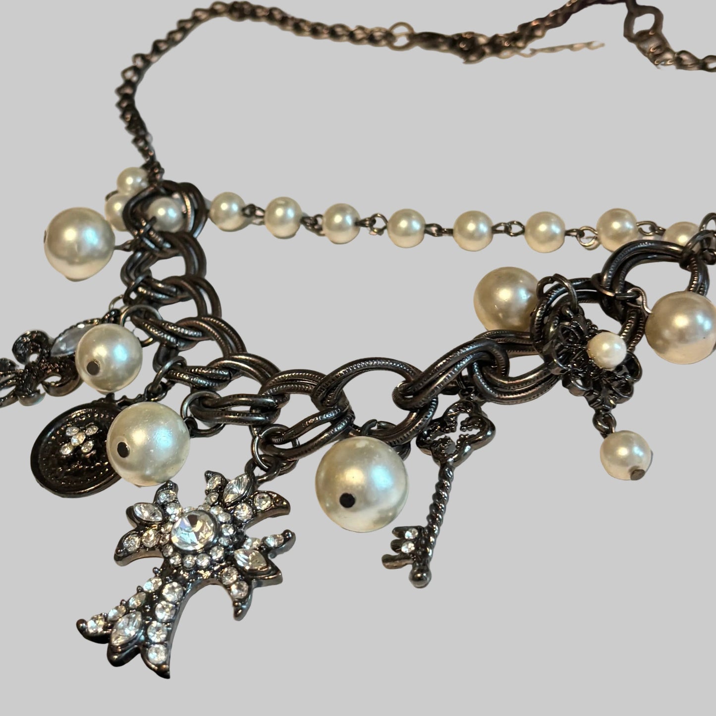 Pearl & Charm Chain Necklace