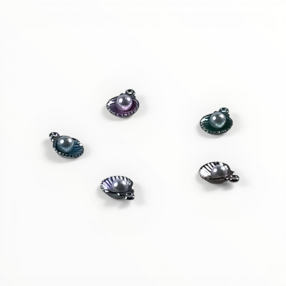 Oyster & Pearl Charm